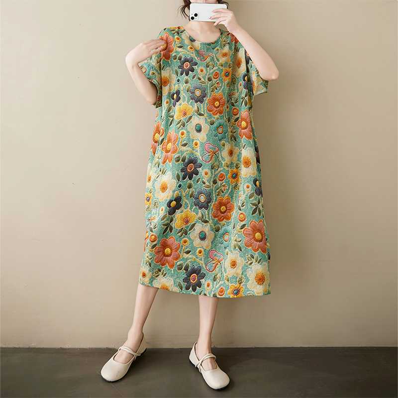 Летнее тонкое хлопково-льняное ретро платье средней длины с женственным темпераментом One size
Летнее тонкое хлопково-льняное ретро платье средней длины с женственным темпераментом One size