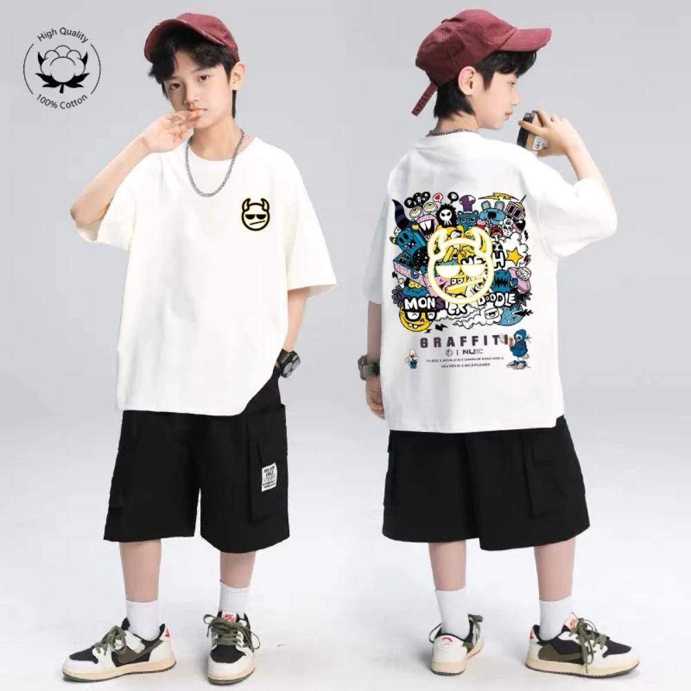 Children s short-sleeved T-shirts with stylish prints, perfect for kids to wear in summer. 100
Children s short-sleeved T-shirts with stylish prints, perfect for kids to wear in summer. 100