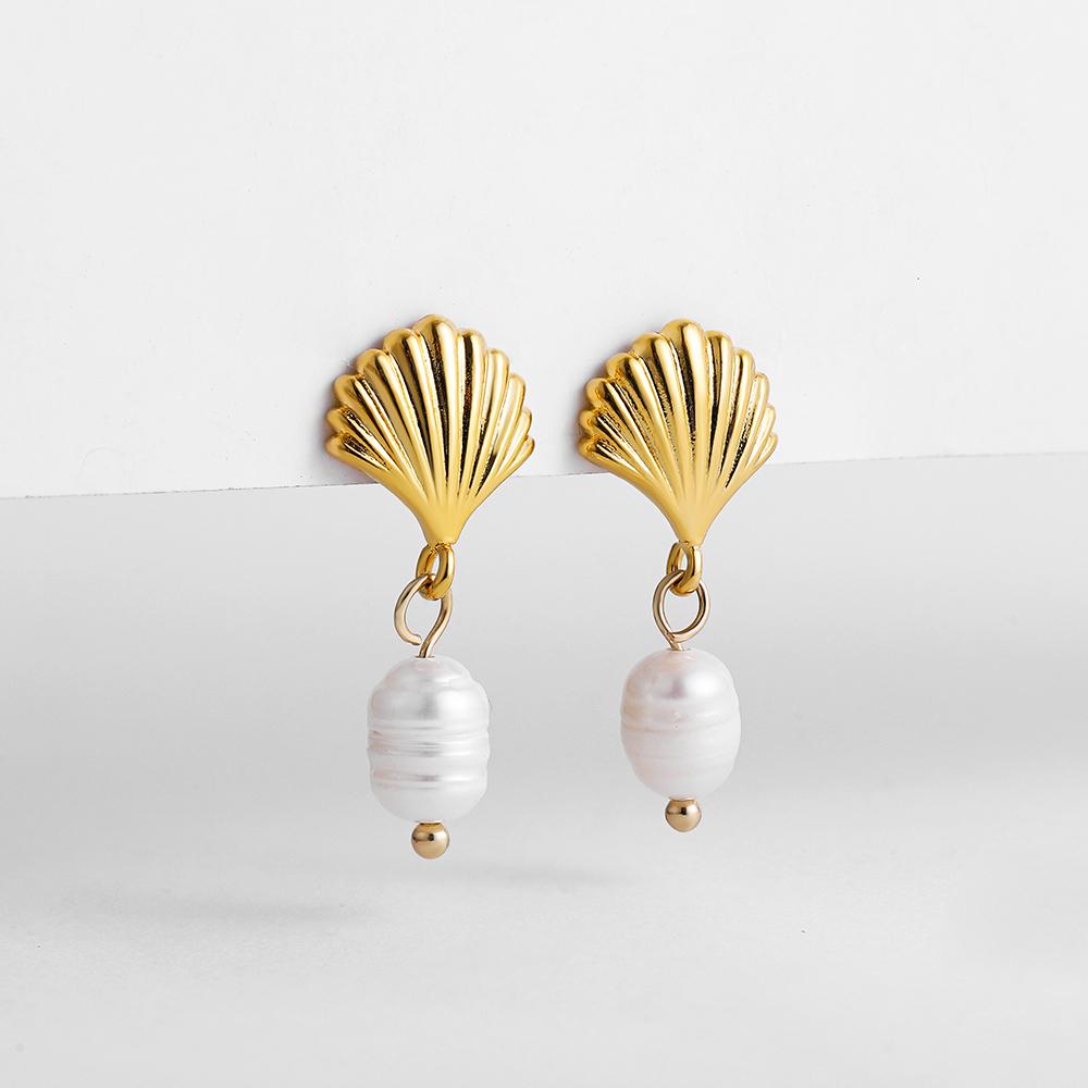 New Fashion Shell Pearl Drop Earrings for Women Minimalist Mini Natural Pearl Ear Studs Summer Beach Zircon Girls Gift
New Fashion Shell Pearl Drop Earrings for Women Minimalist Mini Natural Pearl Ear Studs Summer Beach Zircon Girls Gift