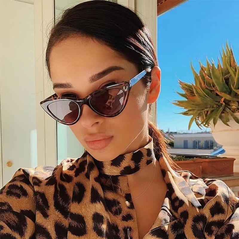 Fashion Cat Eye Fashion Sunglasses Plastic Women Vintage Small Leopard Men Sun Glasses Mirror Retro Sunglasses For Female UV400
Fashion Cat Eye Fashion Sunglasses Plastic Women Vintage Small Leopard Men Sun Glasses Mirror Retro Sunglasses For Female UV400