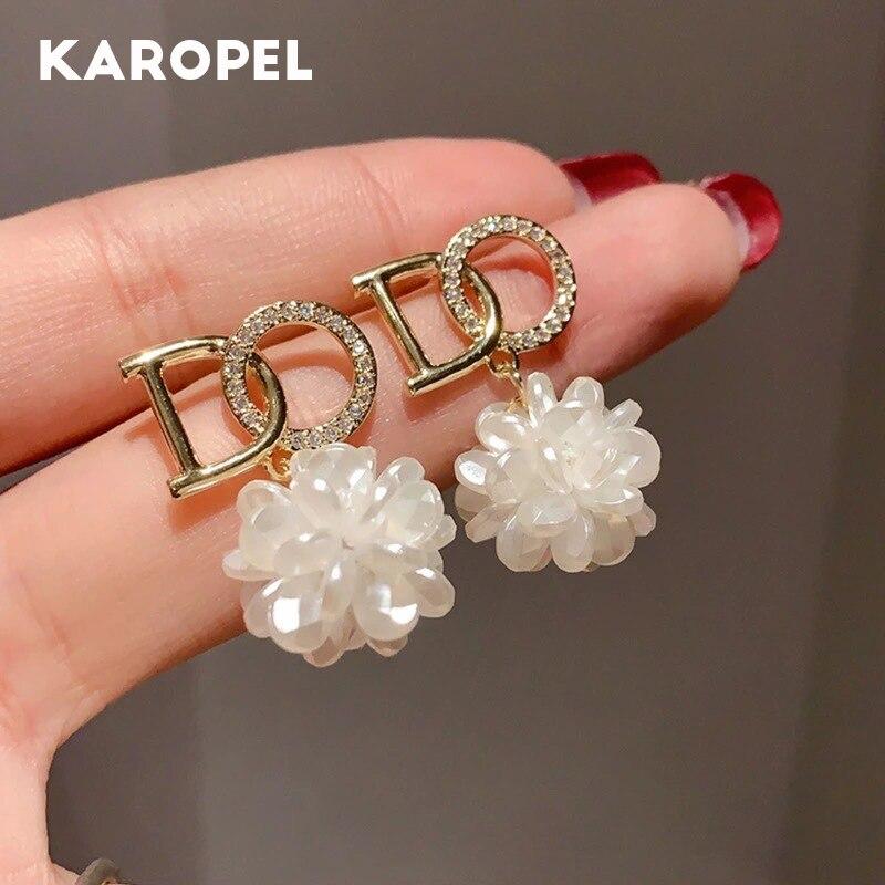 Серьги-капли с надписью DO, акриловые цветочные серьги для женщин, модные ювелирные изделия, подарочные аксессуары
Серьги-капли с надписью DO, акриловые цветочные серьги для женщин, модные ювелирные изделия, подарочные аксессуары