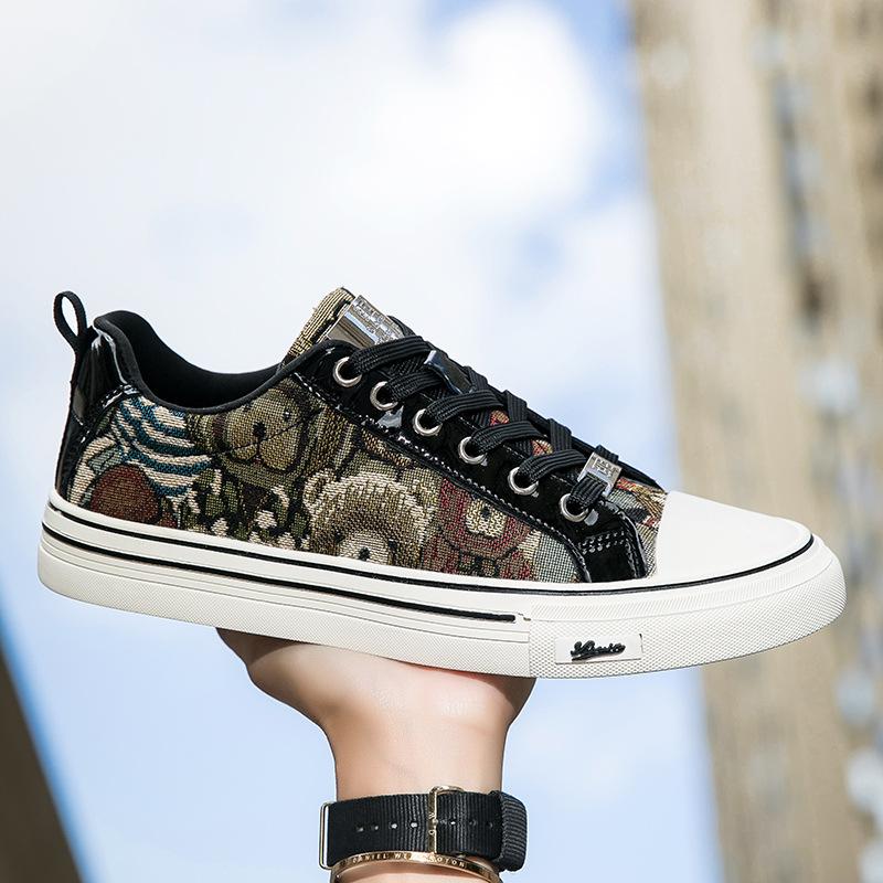 Canvas men s shoes sports casual flat baseplate shoes students low-top trendy cloth shoes men s trendy shoes 44 чорний
Canvas men s shoes sports casual flat baseplate shoes students low-top trendy cloth shoes men s trendy shoes 44 чорний