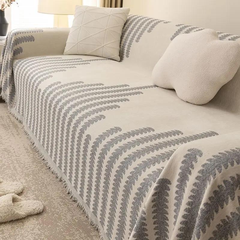 Новое синельное полотенце для дивана из северной Европы, цельное пылезащитное полотенце для дивана, подушка для сиденья, универсальная ткань с полной оберткой, четыре сезона 180x130cm1pcs
Новое синельное полотенце для дивана из северной Европы, цельное пылезащитное полотенце для дивана, подушка для сиденья, универсальная ткань с полной оберткой, четыре сезона 180x130cm1pcs