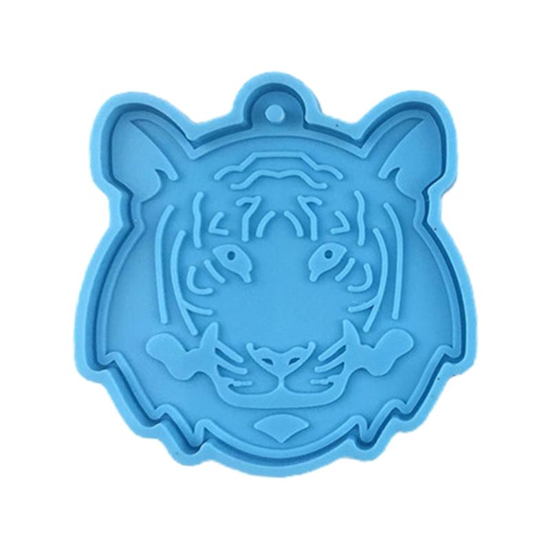 3168 Tiger for Head Keychain Silicone Mold with Hole Keyring Pendant Handmade Valentine s Day Gift Jewelry 1
3168 Tiger for Head Keychain Silicone Mold with Hole Keyring Pendant Handmade Valentine s Day Gift Jewelry 1