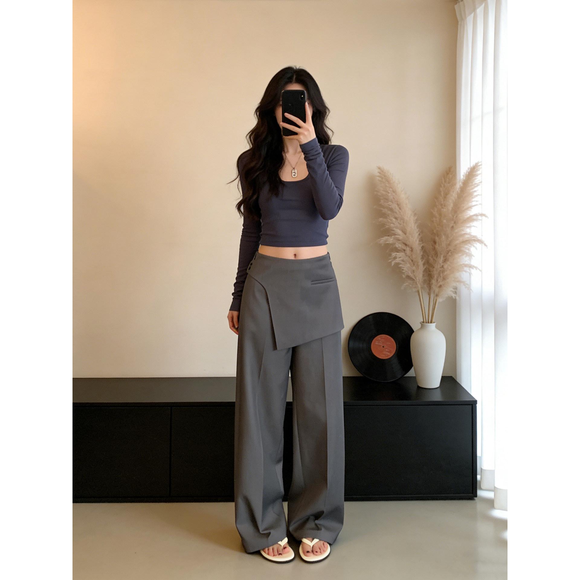 Women s Gray Faux Two-Piece Wide-Leg Skirt Pants for Spring and Summer XL
Women s Gray Faux Two-Piece Wide-Leg Skirt Pants for Spring and Summer XL