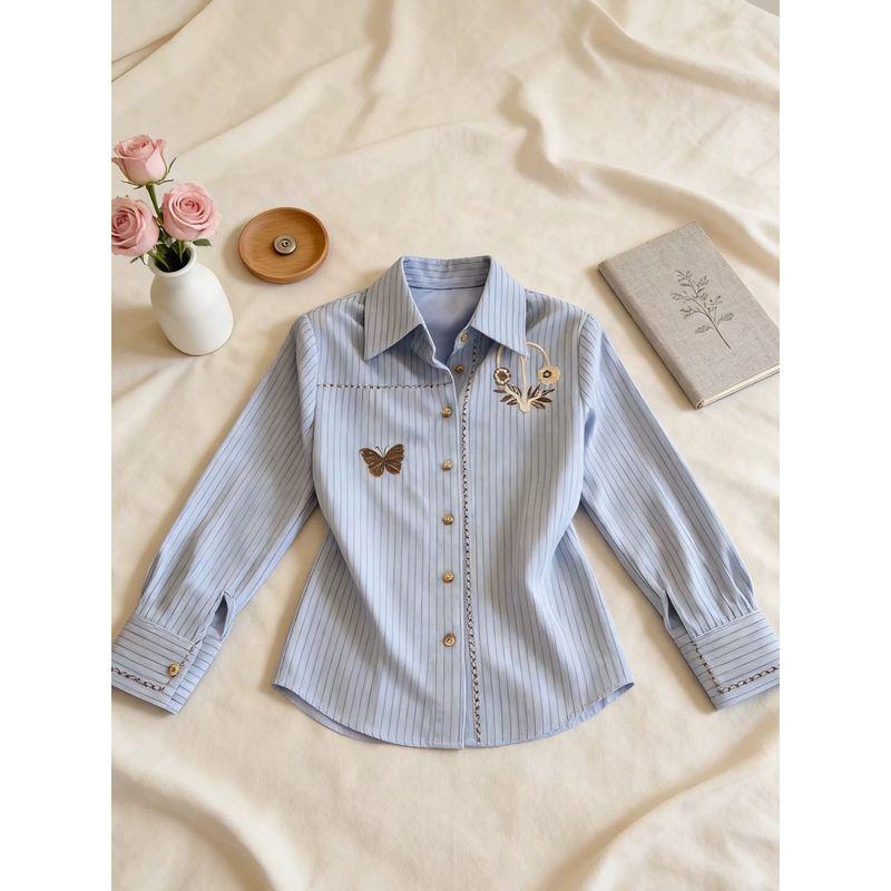 Striped Turn-Down Collar Long-Sleeve Shirt for Women, New Spring Model with Butterfly Embroidery, Slimming Loose Fit, Versatile Trendy Top Blue S
Striped Turn-Down Collar Long-Sleeve Shirt for Women, New Spring Model with Butterfly Embroidery, Slimming Loose Fit, Versatile Trendy Top Blue S