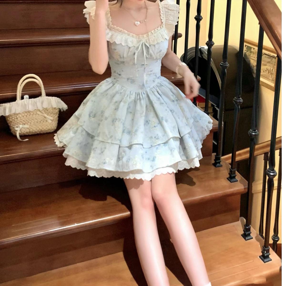 Вінтажна сукня Лоліта Жіноча Мереживна Печворк Мила Принцеса З оборками З високою талією Багатошарова Сукня Жіноча Корейська Мода Елегантна Сукня XL синій
Вінтажна сукня Лоліта Жіноча Мереживна Печворк Мила Принцеса З оборками З високою талією Багатошарова Сукня Жіноча Корейська Мода Елегантна Сукня XL синій