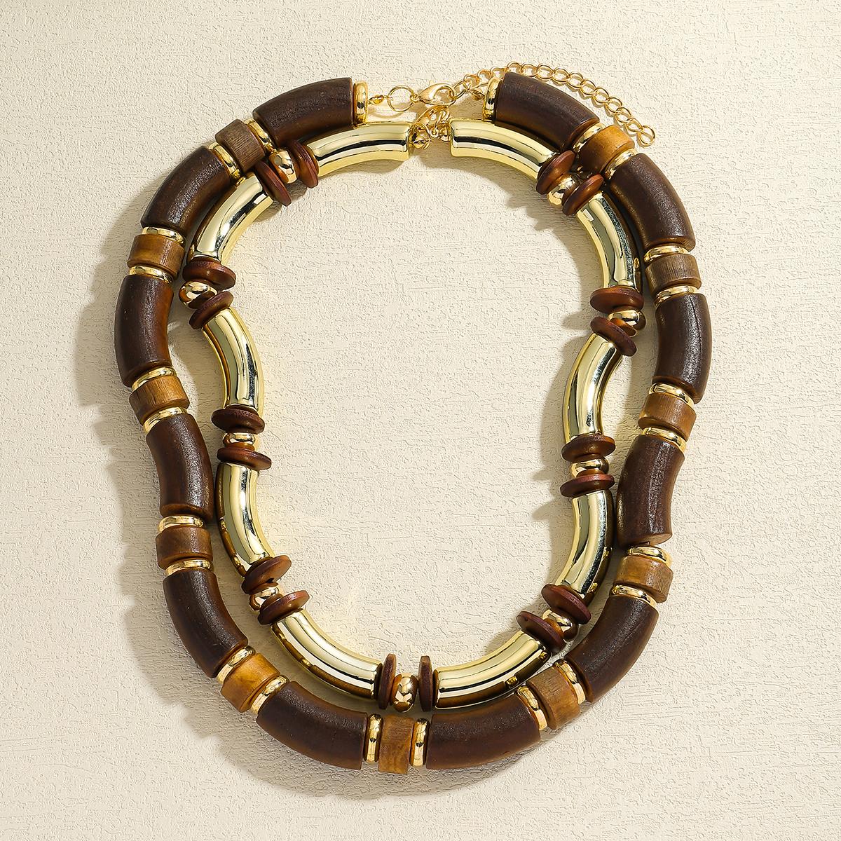 2025 Новий ретро багатошаровий набір намиста та браслета ZAA з червоним дизайном, міцна майстерність, європейсько-американський стиль, ідея для подарунка
2025 Новий ретро багатошаровий набір намиста та браслета ZAA з червоним дизайном, міцна майстерність, європейсько-американський стиль, ідея для подарунка