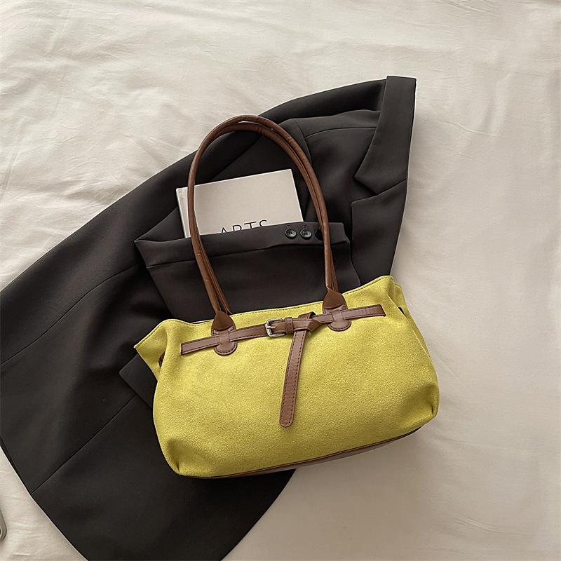 Ретро матовая замшевая портативная маленькая сумка женская новая нишевая сумка-мессенджер для通勤, сумка для выхода в свет
Ретро матовая замшевая портативная маленькая сумка женская новая нишевая сумка-мессенджер для通勤, сумка для выхода в свет