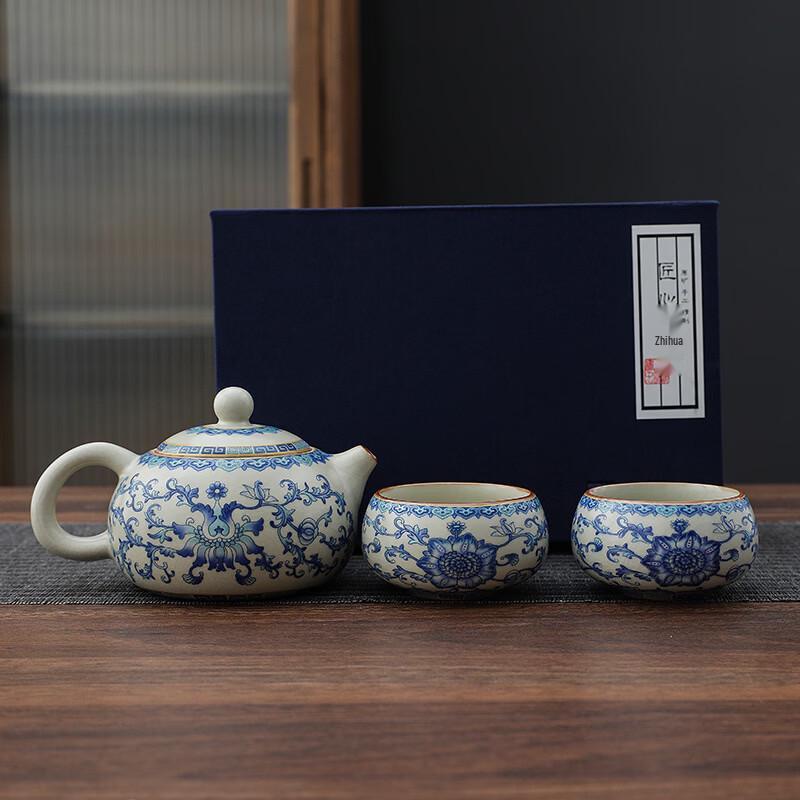 Ru Kiln Ceramic Tea Set - Xishi Pot with 2 Meditation Cups
Ru Kiln Ceramic Tea Set - Xishi Pot with 2 Meditation Cups