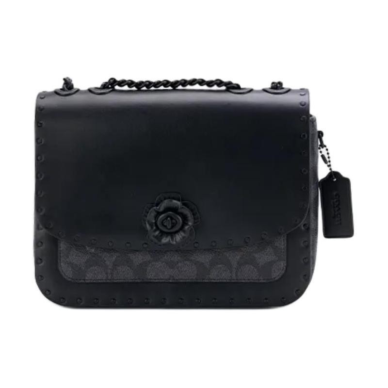 COACH Madison 24 Camellia Logo Turnlock Closure Calf Leather Crossbody Bag Medium Women s Charcoal Gray сірий колір
COACH Madison 24 Camellia Logo Turnlock Closure Calf Leather Crossbody Bag Medium Women s Charcoal Gray сірий колір