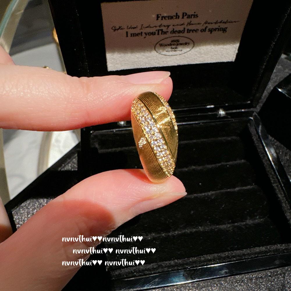 Винтажное итальянское кольцо со звездой и ожерелье с цирконами в виде цветущего цветка
Винтажное итальянское кольцо со звездой и ожерелье с цирконами в виде цветущего цветка