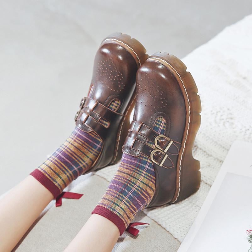 Retro Mary Jane Shoes Women Ankle Strap Thick Sole Platform Round Toe Chunky Heel Party Cosplay Lolita 33EU/CN34 чорний
Retro Mary Jane Shoes Women Ankle Strap Thick Sole Platform Round Toe Chunky Heel Party Cosplay Lolita 33EU/CN34 чорний