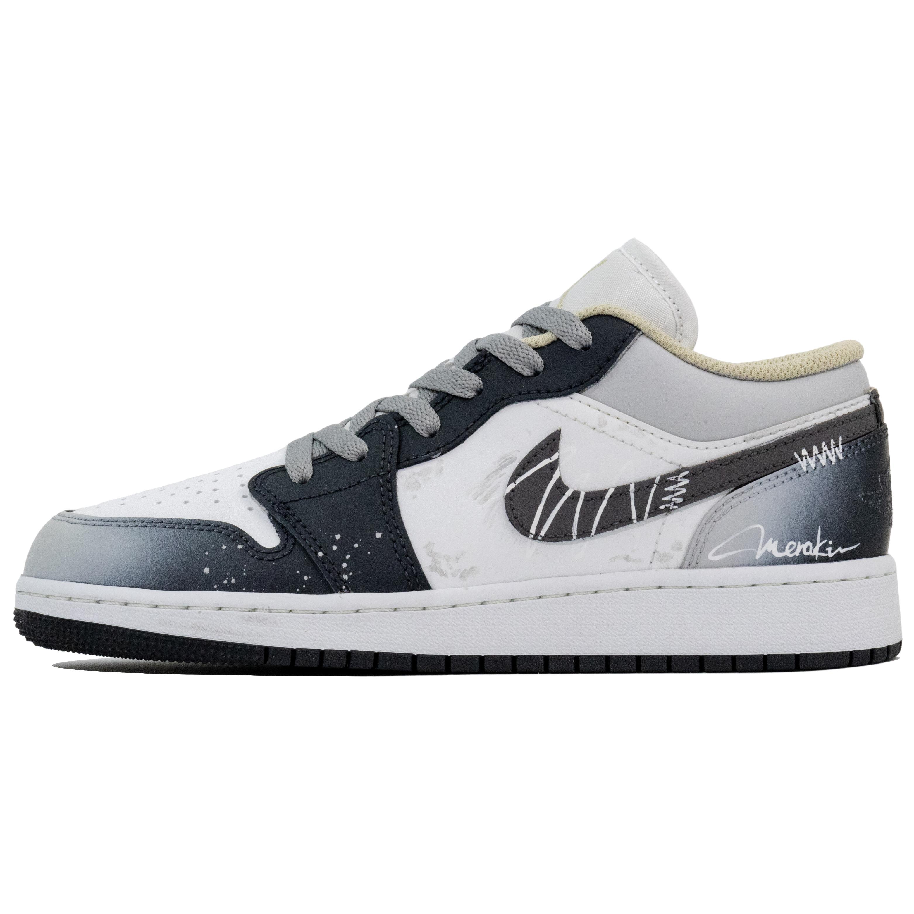 Jordan Air Jordan 1 Gray Domain Walker Leather Abrasion Resistant Low top Vintage Basketball Shoes Unisex Black White 553558-153(Team791-) 35.5
Jordan Air Jordan 1 Gray Domain Walker Leather Abrasion Resistant Low top Vintage Basketball Shoes Unisex Black White 553558-153(Team791-) 35.5