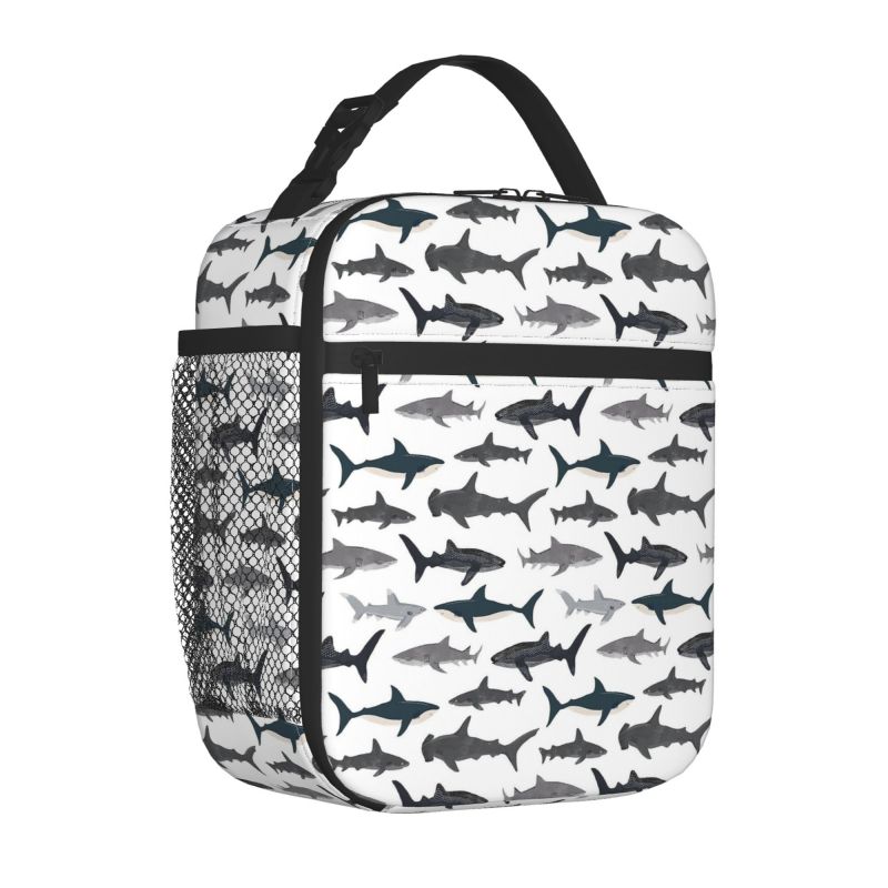 Cute Cartoon Sharks Print Lunch Box Reusable Oxford Bento Tote Bag Portable Thermal Lunch Bag for Adults Kids Work School Picnic
Cute Cartoon Sharks Print Lunch Box Reusable Oxford Bento Tote Bag Portable Thermal Lunch Bag for Adults Kids Work School Picnic