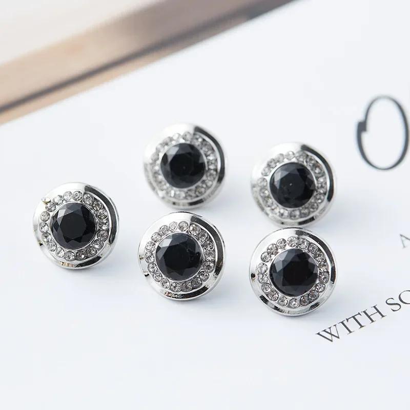 5pcs 12.5mm Chic Colorful Gold Metal Diamond Buttons For Clothes Dress Skirts Jewelry Decorations Handmade DIY Crafts 11.5mm чорний
5pcs 12.5mm Chic Colorful Gold Metal Diamond Buttons For Clothes Dress Skirts Jewelry Decorations Handmade DIY Crafts 11.5mm чорний