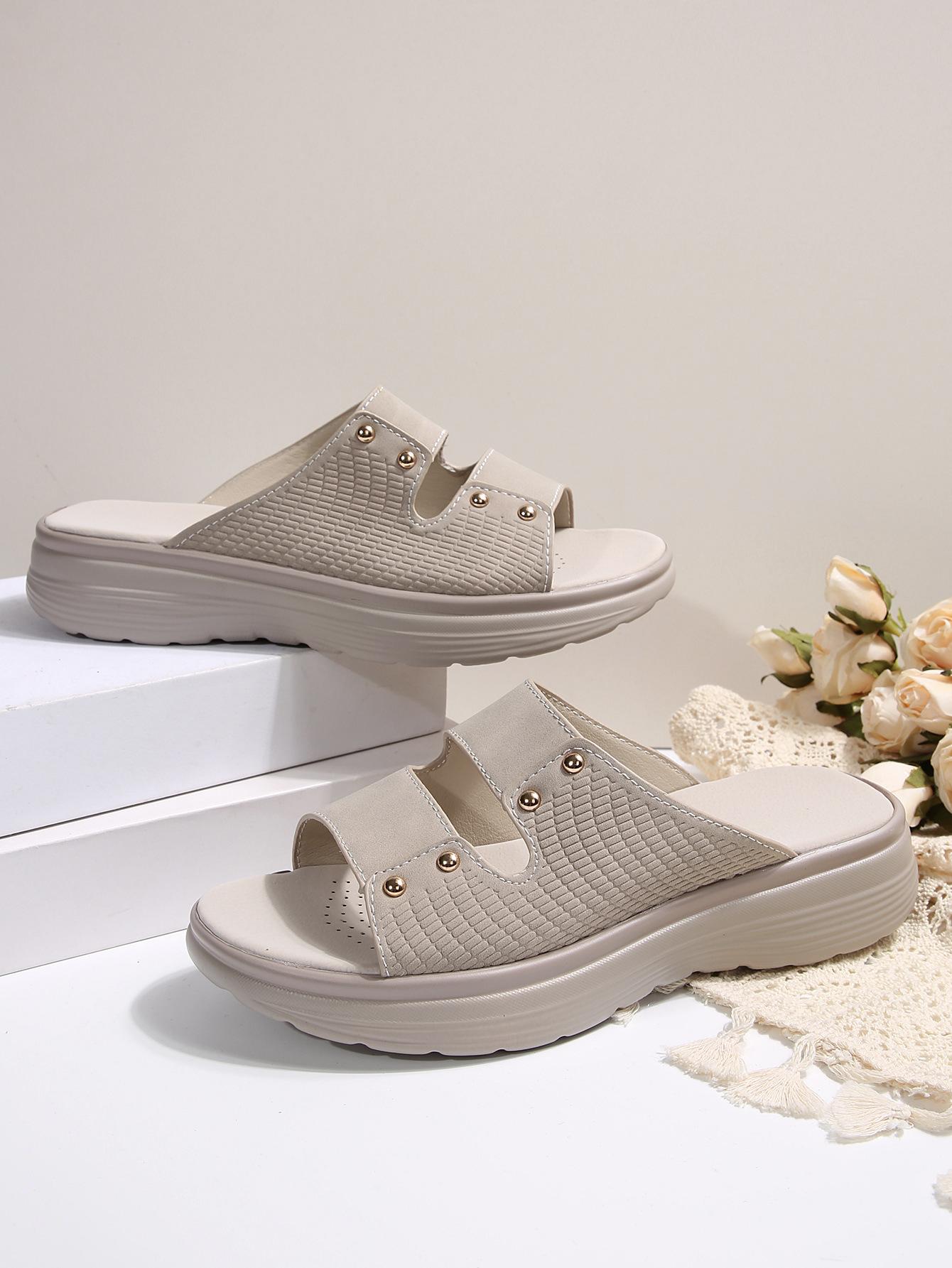 New fashionable outer wear flat-bottomed beach women s slippers outer wear thick-bottomed slope heel wear-resistant mother cool slippers women 43 бежевий
New fashionable outer wear flat-bottomed beach women s slippers outer wear thick-bottomed slope heel wear-resistant mother cool slippers women 43 бежевий