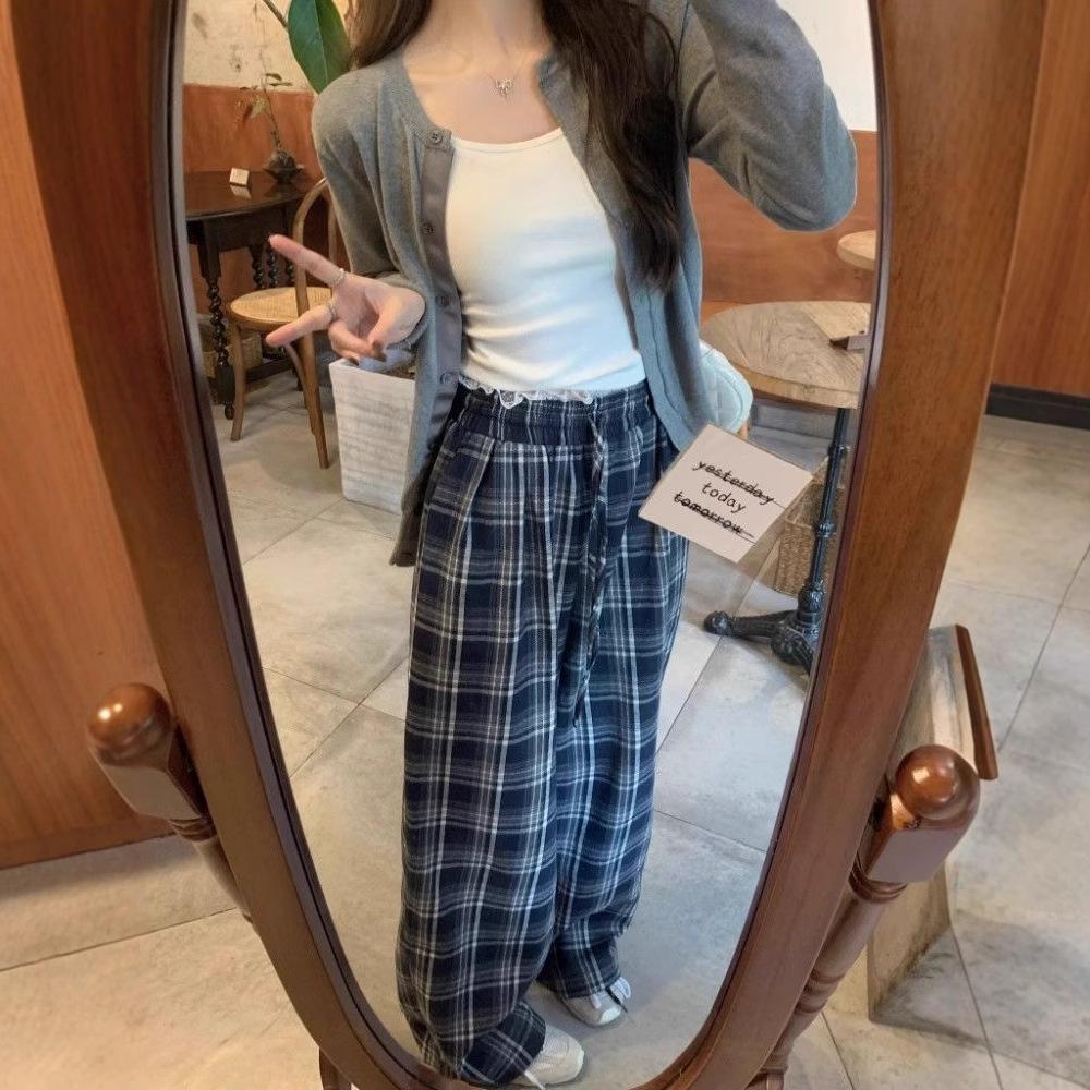 Vintage Plaid Lace Trim Casual Women s Pants - Spring/Summer Lazy Style, Loose Slimming Straight Leg, Draping Wide Leg Trousers. XL
Vintage Plaid Lace Trim Casual Women s Pants - Spring/Summer Lazy Style, Loose Slimming Straight Leg, Draping Wide Leg Trousers. XL