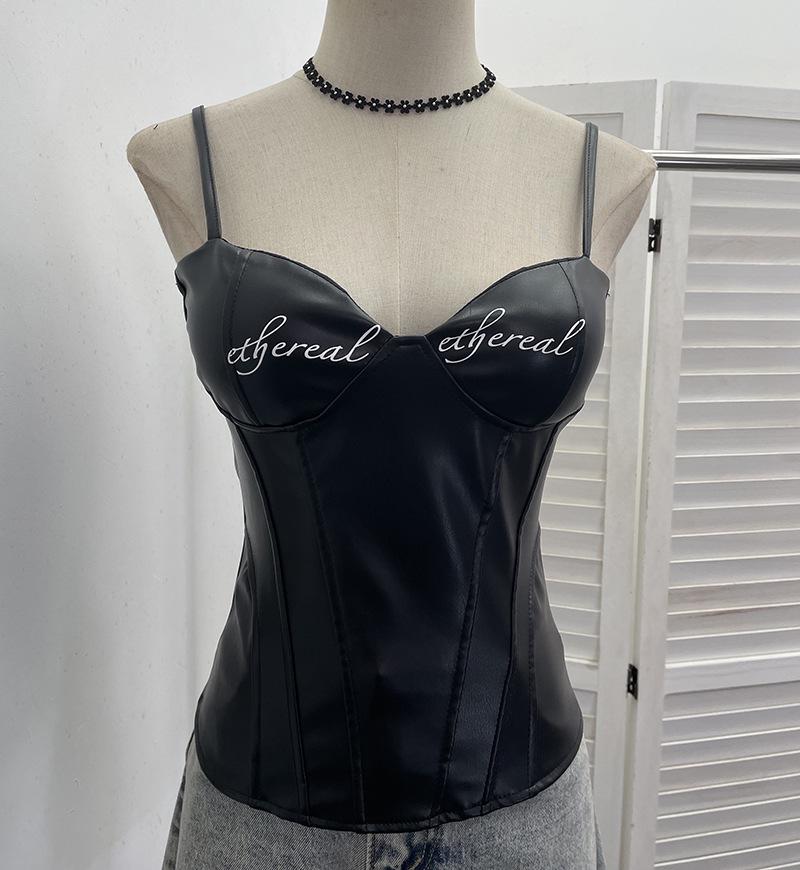 Real Shot: PU Leather Camisole with Letter Print, Chest Pads, Slim Fit, Flattering Sexy Sleeveless Top One Size
Real Shot: PU Leather Camisole with Letter Print, Chest Pads, Slim Fit, Flattering Sexy Sleeveless Top One Size