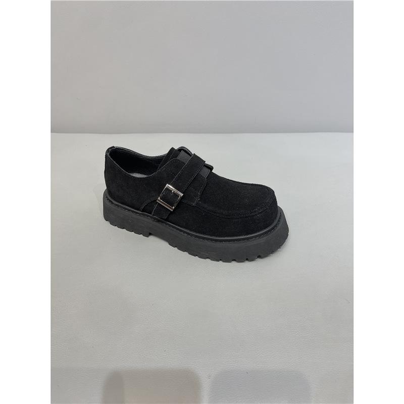 Autumn new British style big head shoes retro low-top Martin boots platform casual shoes 43 чорний
Autumn new British style big head shoes retro low-top Martin boots platform casual shoes 43 чорний