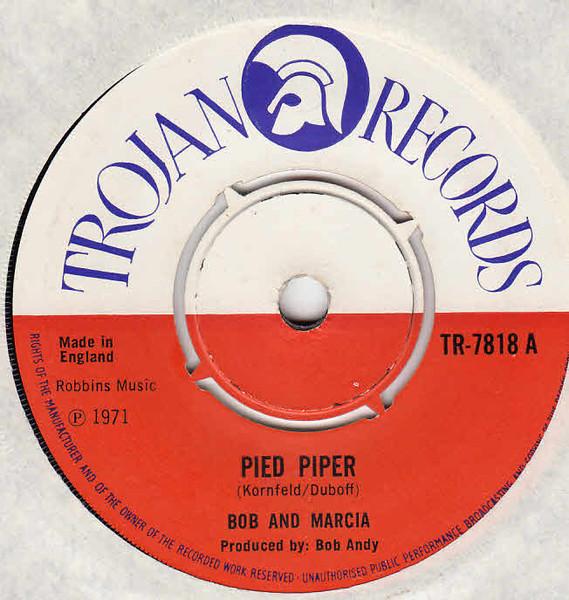 7inch Record BOB & MARCIA - Pied Piper TR7818 Trojan Records 1971 UK Reggae, Ska & Dub Used
7inch Record BOB & MARCIA - Pied Piper TR7818 Trojan Records 1971 UK Reggae, Ska & Dub Used