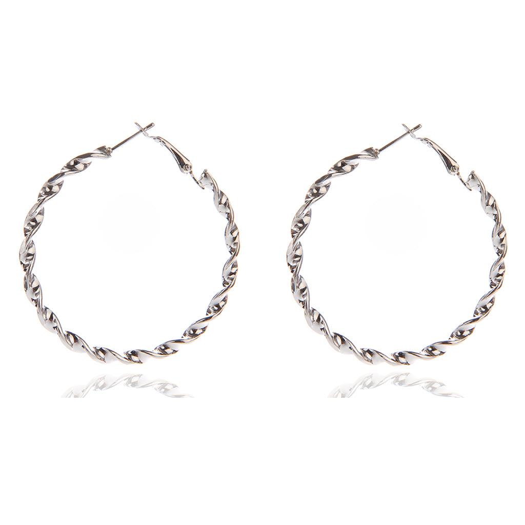 5CM Big Hoop Earring for Women Hiphop Rock Temperament Exaggerated Distortion Simple Circle Round Loop Zircon Brincos Orejeras
5CM Big Hoop Earring for Women Hiphop Rock Temperament Exaggerated Distortion Simple Circle Round Loop Zircon Brincos Orejeras