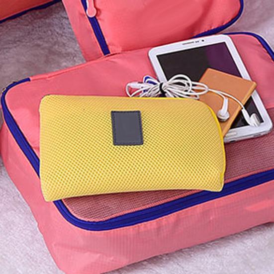 Cosmetic Bag Tear Resistant Smooth Zipper Large Capacity Multi-purpose Wear-resistant Storage Reusable Electronics Multi Bag Travel Bag for Outdoor L красный
Cosmetic Bag Tear Resistant Smooth Zipper Large Capacity Multi-purpose Wear-resistant Storage Reusable Electronics Multi Bag Travel Bag for Outdoor L красный
