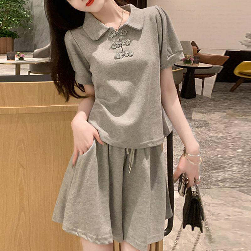 Women s Trendy Casual Summer Sports Two-Piece Set - Lively and Playful Short Sleeve Top & Shorts 2XL (125-140 lbs)
Women s Trendy Casual Summer Sports Two-Piece Set - Lively and Playful Short Sleeve Top & Shorts 2XL (125-140 lbs)