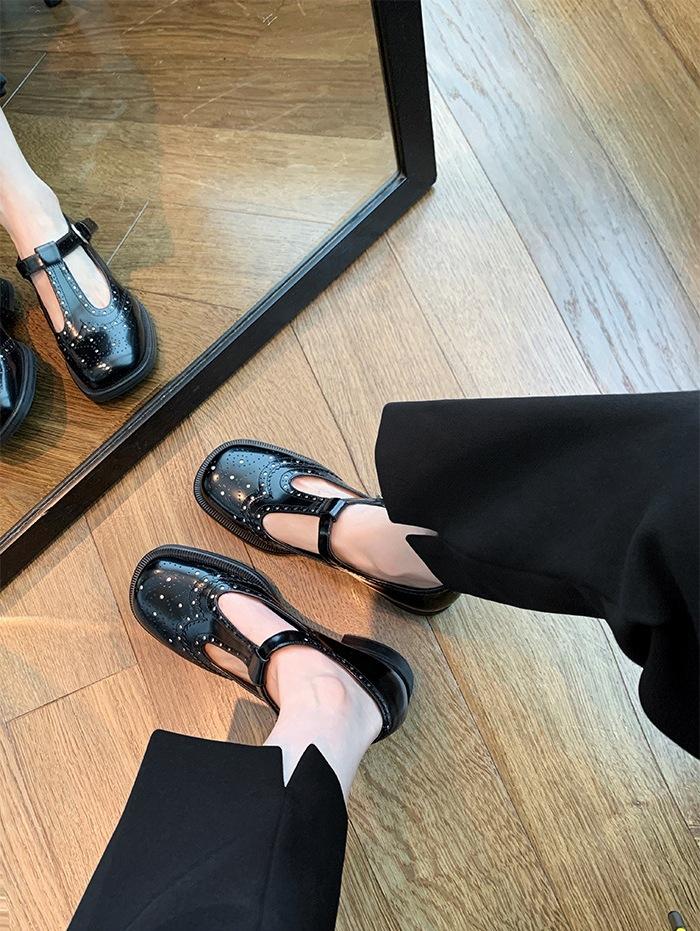 Версия из коровьей кожи~ гравированная кожаная платформа Мэри Джейн туфли из маленькой кожи женские лоферы на одной педали одинарные туфли ladyshoes 40
Версия из коровьей кожи~ гравированная кожаная платформа Мэри Джейн туфли из маленькой кожи женские лоферы на одной педали одинарные туфли ladyshoes 40