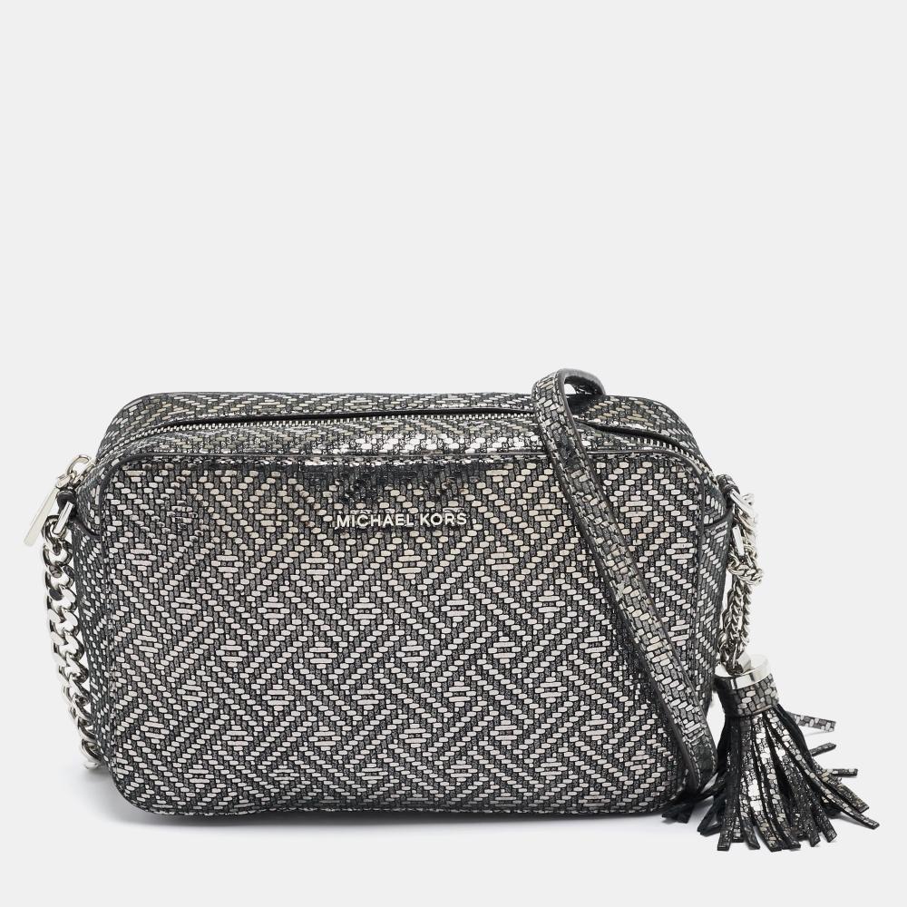 Michael Kors Metallic Textured Leather Ginny Camera Crossbody Bag grey 
Michael Kors Metallic Textured Leather Ginny Camera Crossbody Bag grey