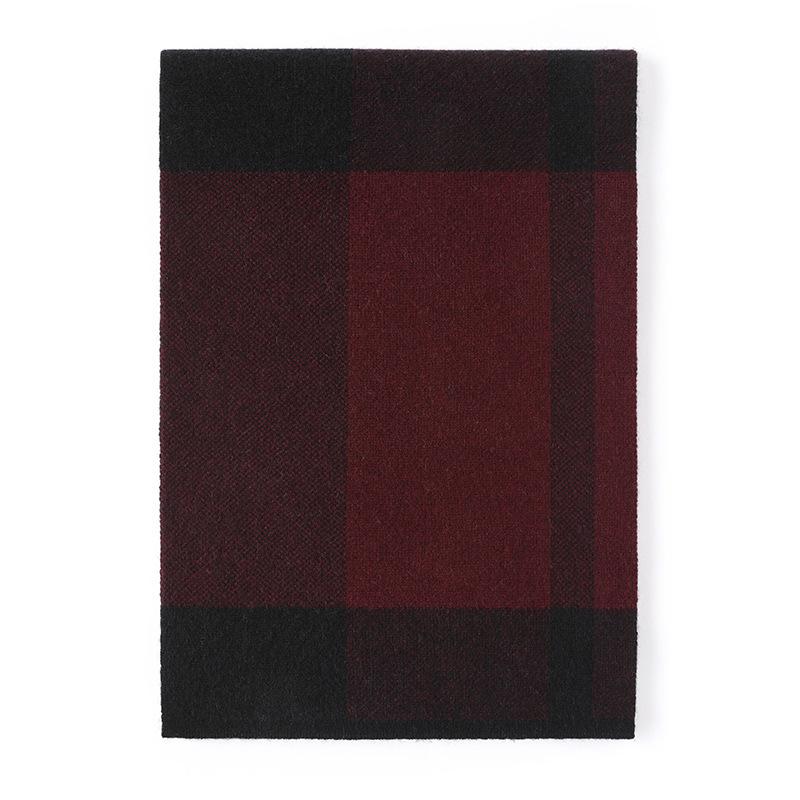 Winter new high-end cashmere scarf men and women warm in autumn and winter thickened wool scarf birthday gift box 180cm червоний колір чорний
Winter new high-end cashmere scarf men and women warm in autumn and winter thickened wool scarf birthday gift box 180cm червоний колір чорний