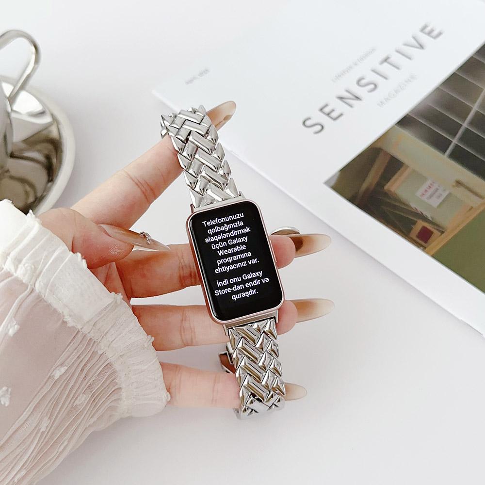 Metal Band for Samsung Galaxy Fit 3 Bracelet Adjustable Dressy Replacement Watch Strap for Galaxy Fit 3 SM-R390 Smartwatch срібний
Metal Band for Samsung Galaxy Fit 3 Bracelet Adjustable Dressy Replacement Watch Strap for Galaxy Fit 3 SM-R390 Smartwatch срібний
