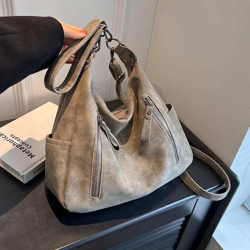 Women Crossbody Bag Luxury Designer Oblique Cross Single Shoulder Bag Large Capacity Handbags Retro Matte PU Leather Hobos
Women Crossbody Bag Luxury Designer Oblique Cross Single Shoulder Bag Large Capacity Handbags Retro Matte PU Leather Hobos