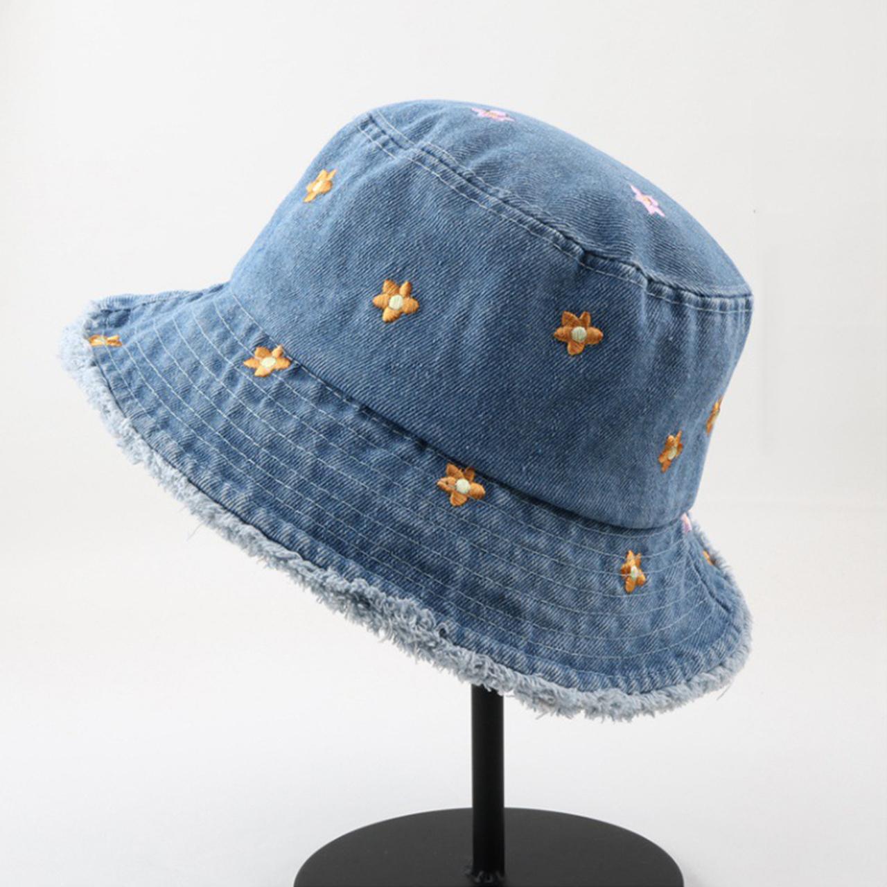 Sweet Floral Embroidered Denim Bucket Hat Women Wide Brim Sunscreen Dome Basin Caps Korean Girl Outdoor Travel Visor Bob Cap синий
Sweet Floral Embroidered Denim Bucket Hat Women Wide Brim Sunscreen Dome Basin Caps Korean Girl Outdoor Travel Visor Bob Cap синий