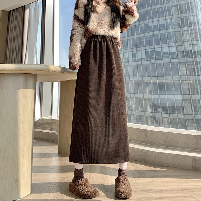 Plus Size Women s High Waist Corduroy Velvet Skirt - Autumn/Winter Slimming Korean Style 2XL
Plus Size Women s High Waist Corduroy Velvet Skirt - Autumn/Winter Slimming Korean Style 2XL
