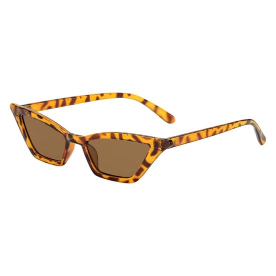 Cat Eye Sunglasses Lightweight PC Frame Eyewear Stylish Retro Sunglasses Vintage Square Shade Eyewear for Men Women D
Cat Eye Sunglasses Lightweight PC Frame Eyewear Stylish Retro Sunglasses Vintage Square Shade Eyewear for Men Women D
