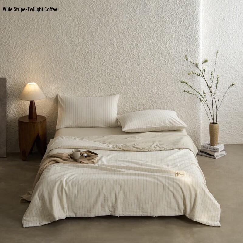 HMHM All-Cotton Washed Cotton Quilt
HMHM All-Cotton Washed Cotton Quilt