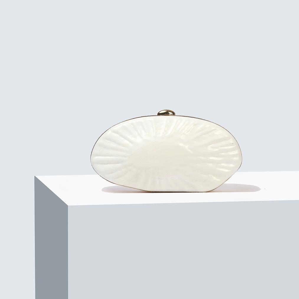 New Acrylic Shell Marble Pattern Women s Clutch Bags Fashion Goose Egg Box For Bridal Wedding Purse Hard Shoulder Crossbody Bags
New Acrylic Shell Marble Pattern Women s Clutch Bags Fashion Goose Egg Box For Bridal Wedding Purse Hard Shoulder Crossbody Bags