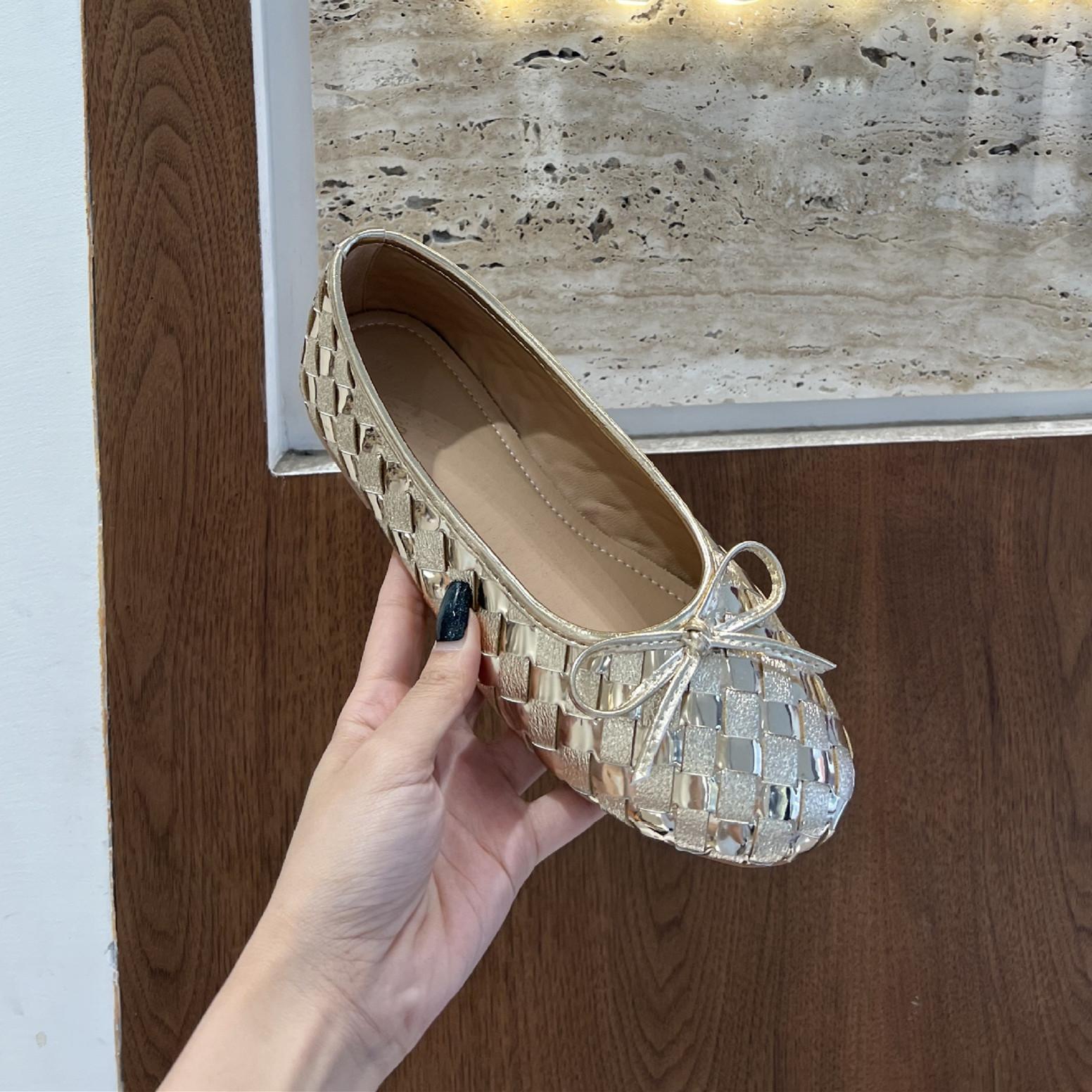 IPPEUM Women Ballet Flats PU Leather 2025 New Summer Round Toe Soft Silver Ballerina Shoes Kawaii Mary Janes 225
IPPEUM Women Ballet Flats PU Leather 2025 New Summer Round Toe Soft Silver Ballerina Shoes Kawaii Mary Janes 225