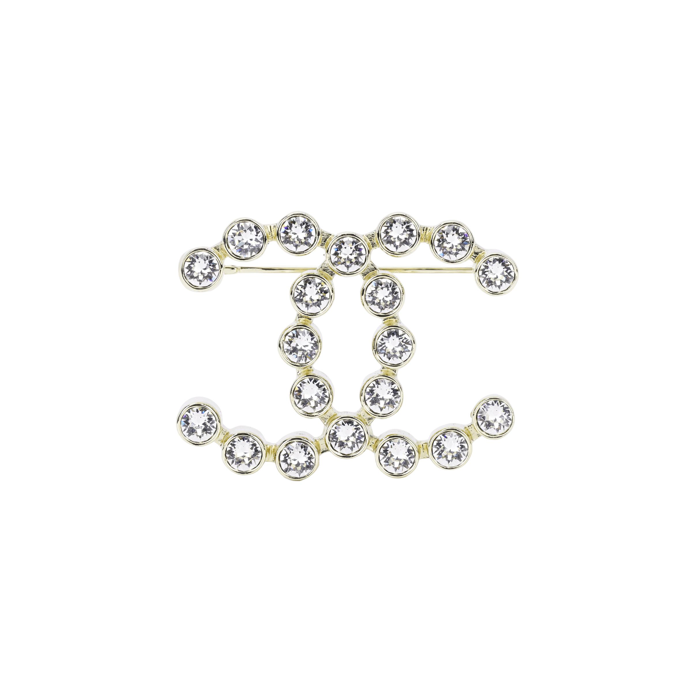 Chanel 22 Spring Summer New Double C Diamond Metal Classic Brooch Men accessories AB3751-802994-N6909 Gold,F
Chanel 22 Spring Summer New Double C Diamond Metal Classic Brooch Men accessories AB3751-802994-N6909 Gold,F