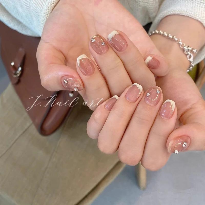 Накладные ногти и изделия для нейл-арта ручной работы, фототерапия для невест, беременных женщин, отбеливающий эффект, ношение патчей для ногтей во французском стиле
Накладные ногти и изделия для нейл-арта ручной работы, фототерапия для невест, беременных женщин, отбеливающий эффект, ношение патчей для ногтей во французском стиле