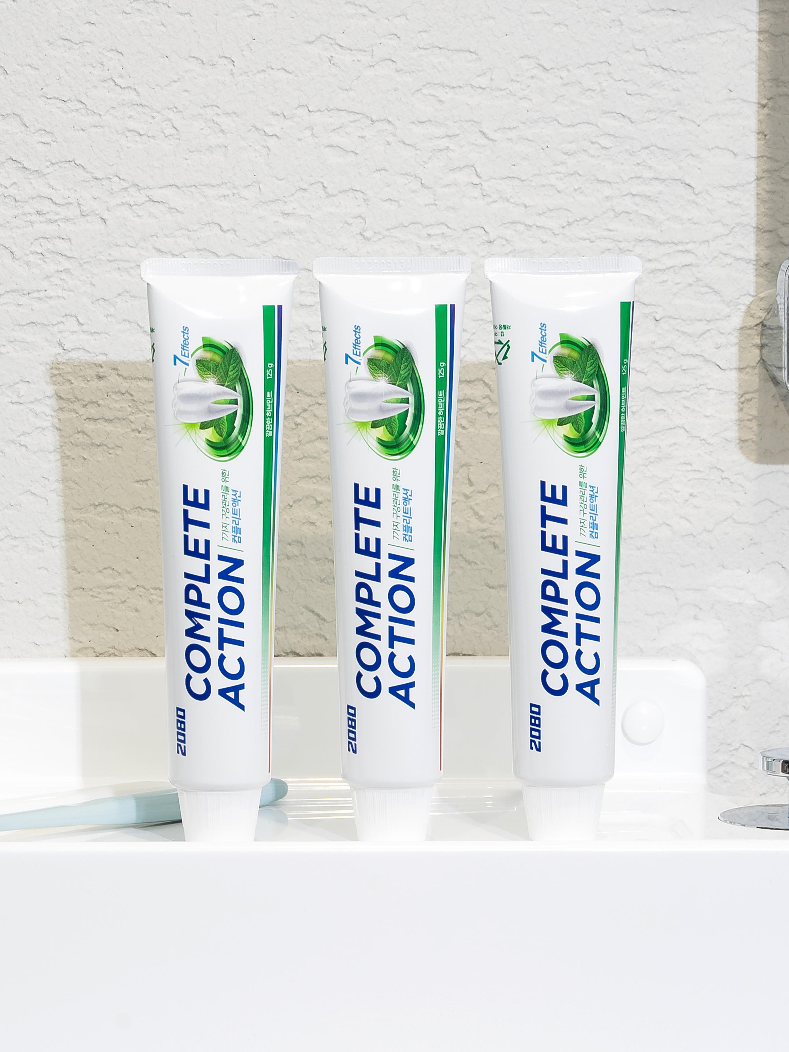 2080 Complete Action Herb Mint Toothpaste - 3 Pack (125g Each) 1ea
2080 Complete Action Herb Mint Toothpaste - 3 Pack (125g Each) 1ea