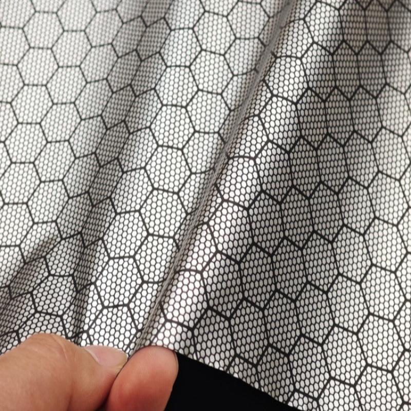 100/300cm Honeycomb Pattern Graphene Heat Storage Cloth for Special Anti-Down Leakage Lining Fabric for Down Jackets Vest Pants 100x150cm
100/300cm Honeycomb Pattern Graphene Heat Storage Cloth for Special Anti-Down Leakage Lining Fabric for Down Jackets Vest Pants 100x150cm