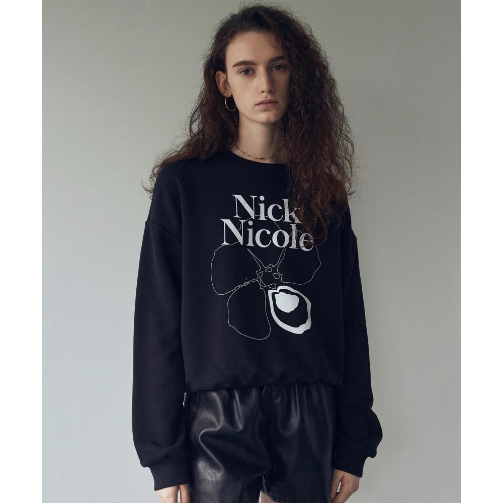 NICK&NICOLE NICOLE СВИТШОТ С ЦВЕТКАМИ_ЧЕРНЫЙ 
NICK&NICOLE NICOLE СВИТШОТ С ЦВЕТКАМИ_ЧЕРНЫЙ