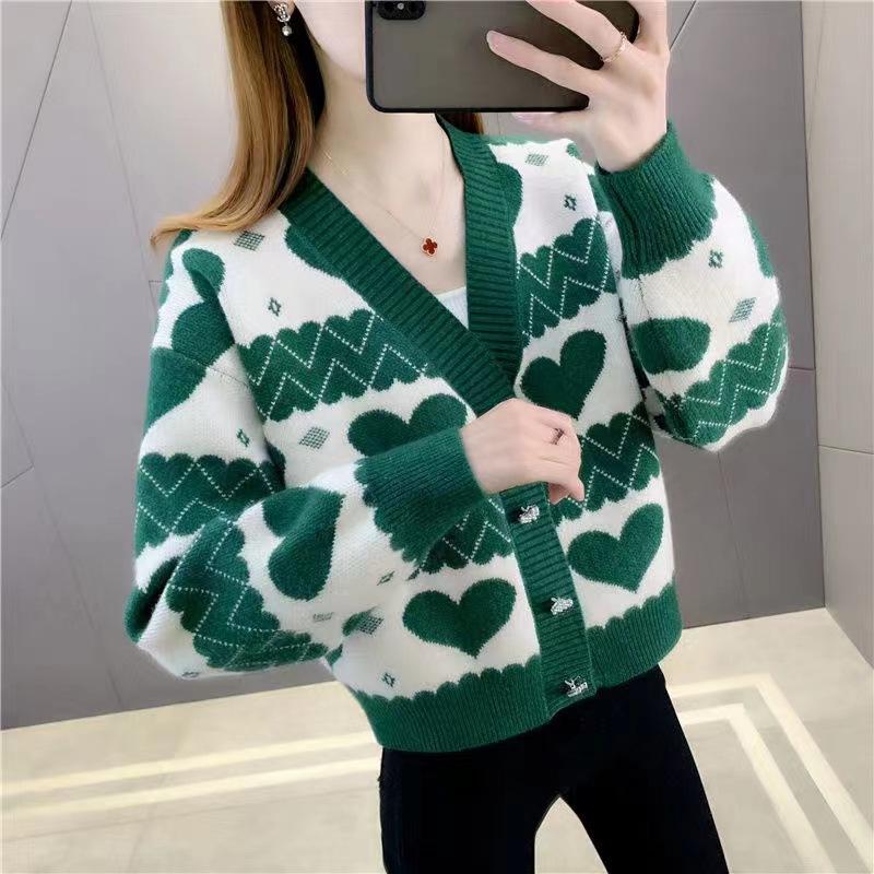 Весна и Осень новый свободный жаккардовый свитер с эффектом омоложения женское пальто воротник вязаный кардиган тренд average size зелёный
Весна и Осень новый свободный жаккардовый свитер с эффектом омоложения женское пальто воротник вязаный кардиган тренд average size зелёный