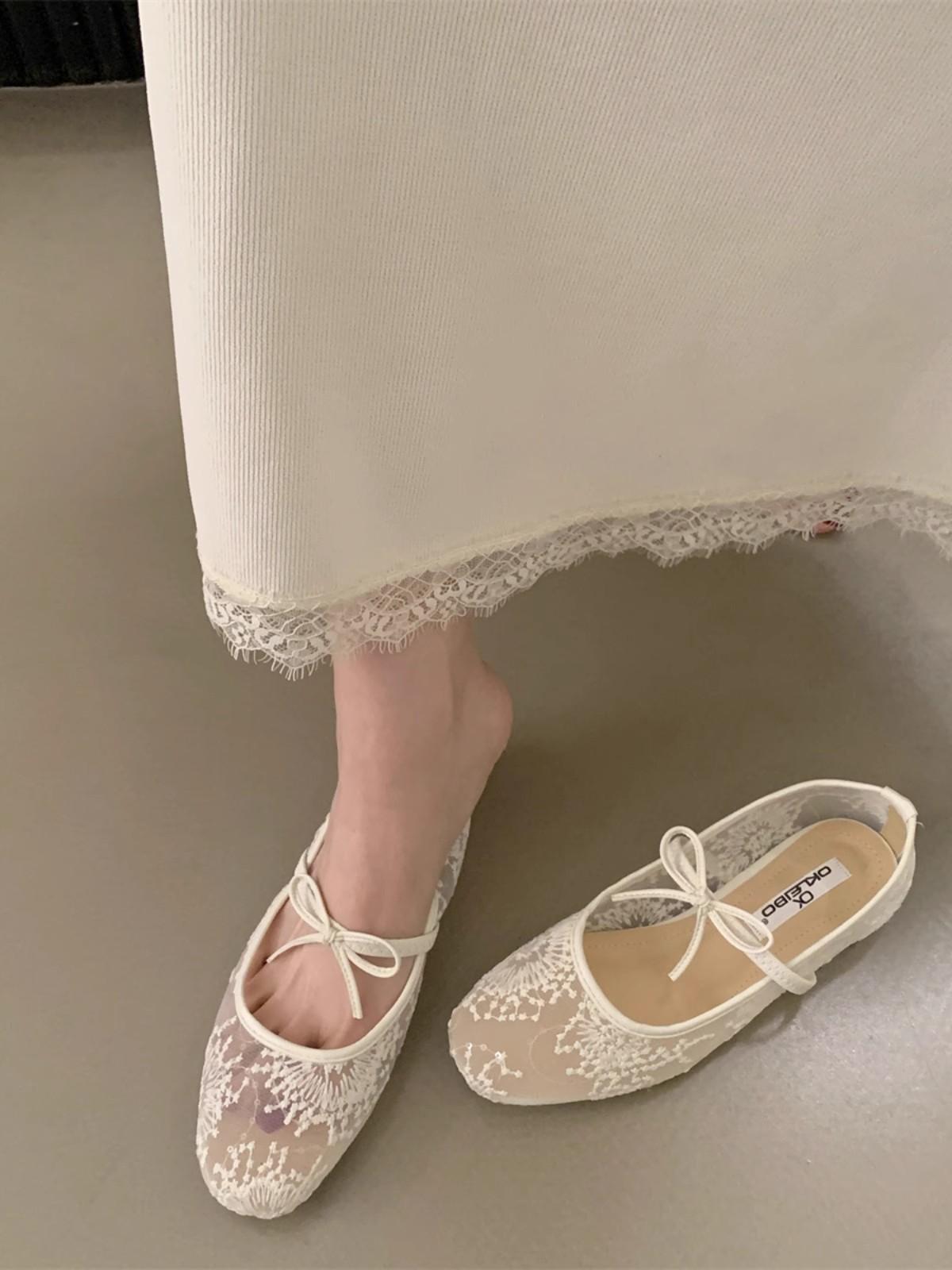 Женские туфли Мэри Джейн в стиле феи с бантом, новинка 2025 года, полые кружевные туфли с неглубоким горлом и юбкой, вечерние туфли на плоской подошве 35
Женские туфли Мэри Джейн в стиле феи с бантом, новинка 2025 года, полые кружевные туфли с неглубоким горлом и юбкой, вечерние туфли на плоской подошве 35