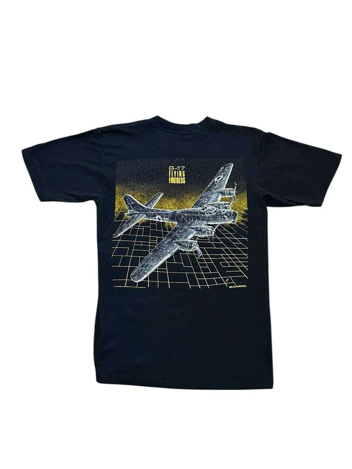 Vintage B-17 Flying Fortress T Shirt Men’s Medium Air Force Military 80’s 90’s S
Vintage B-17 Flying Fortress T Shirt Men’s Medium Air Force Military 80’s 90’s S