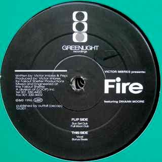 12inch Record VICTOR IMBRES, DIHANN MOORE - Fire GL001 Greenlight Reco 1996 US Dance & Electronica Used
12inch Record VICTOR IMBRES, DIHANN MOORE - Fire GL001 Greenlight Reco 1996 US Dance & Electronica Used