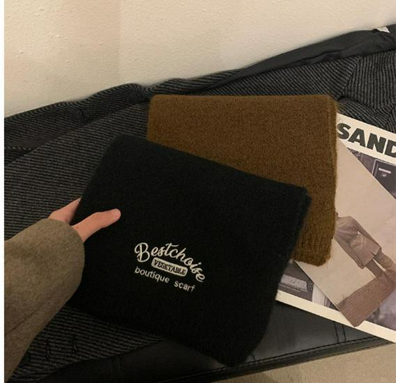 New Arrival: Women s 2025 Wool Blend Knitted Winter Scarf - Cozy and Stylish
New Arrival: Women s 2025 Wool Blend Knitted Winter Scarf - Cozy and Stylish