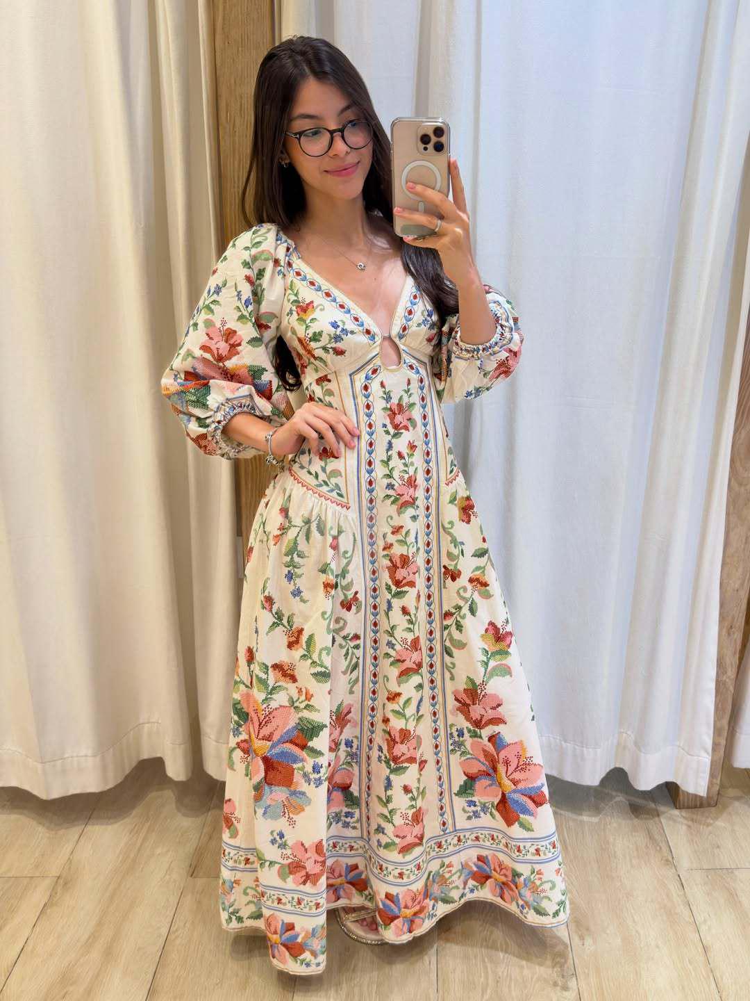 2026 Resort-Style Seaside Linen Slim-Fit Long Dress with Wide Hem Small
2026 Resort-Style Seaside Linen Slim-Fit Long Dress with Wide Hem Small